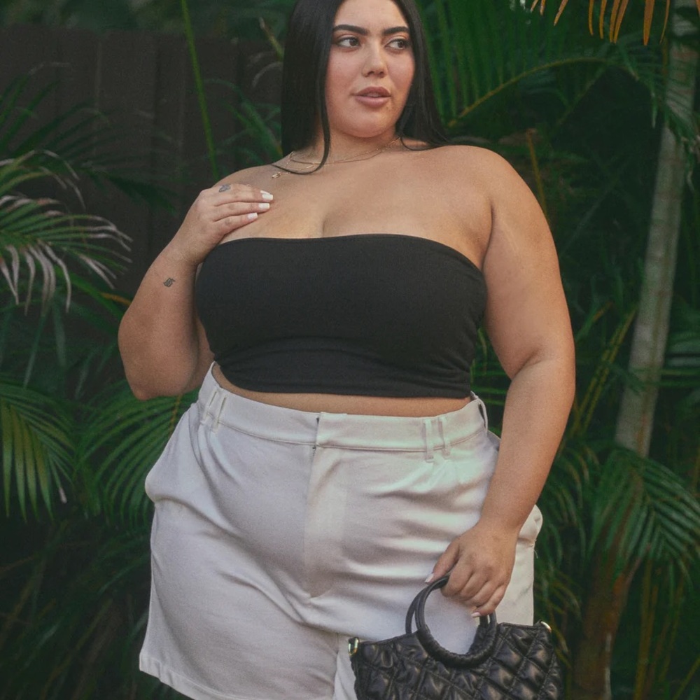 Klassy Network ribbed cropped tube top black